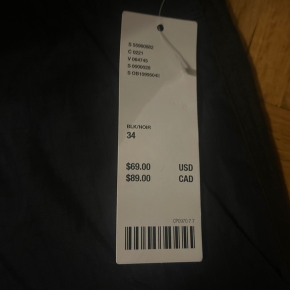 New with tags bdg cargo pants - Picture 2 of 6